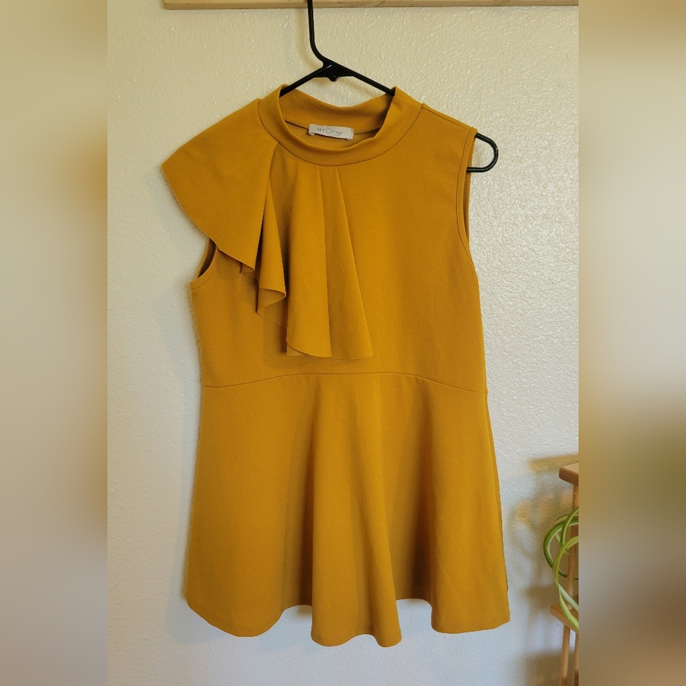 Mustard Sleeveless Maternity Top, Size Large